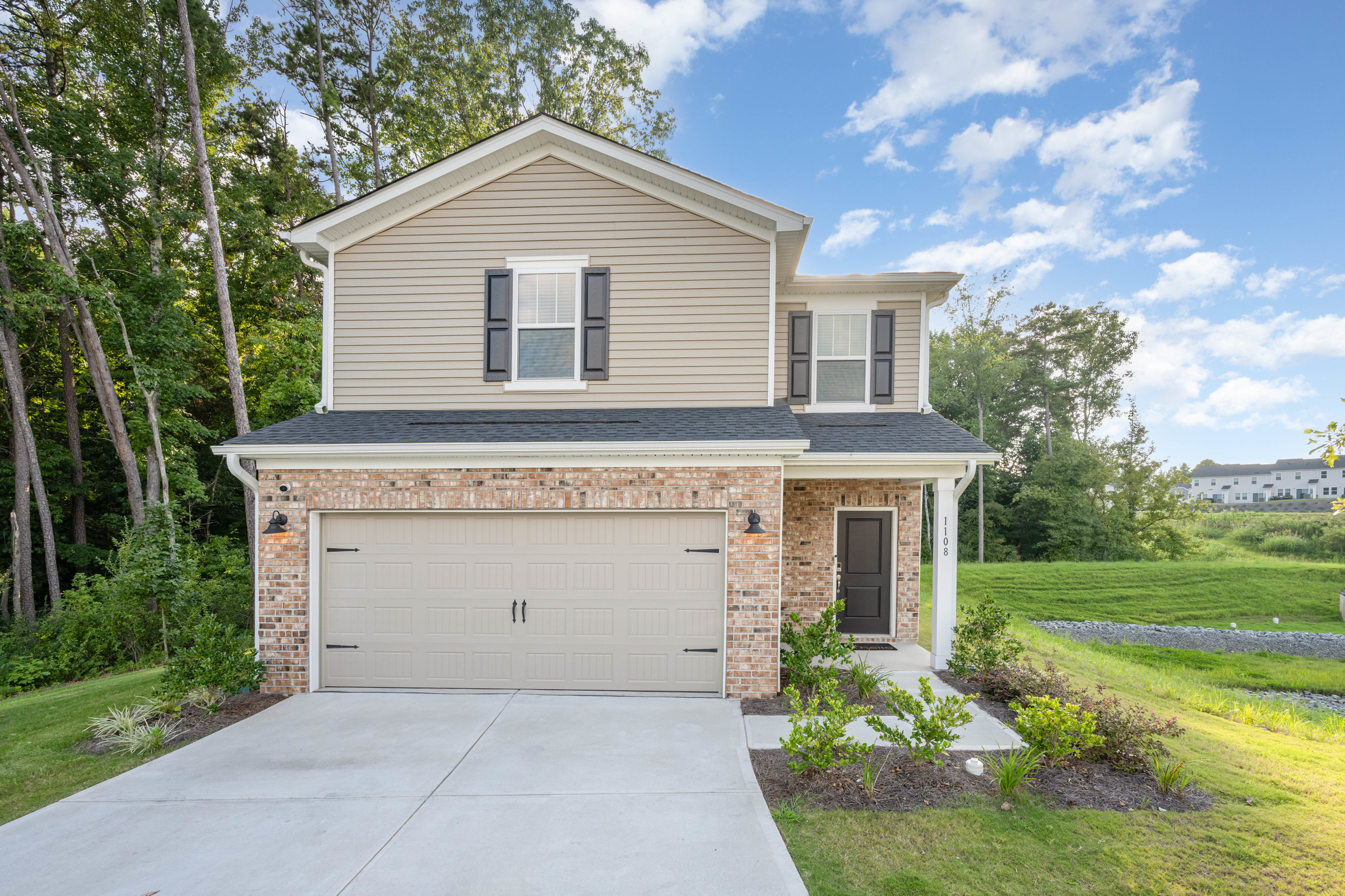 Welcome to 1108 Harland Street!